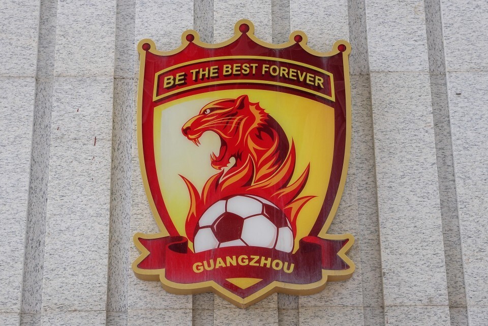 了李章洙的, 而上港和鲁 了李章洙的, 而上港和鲁