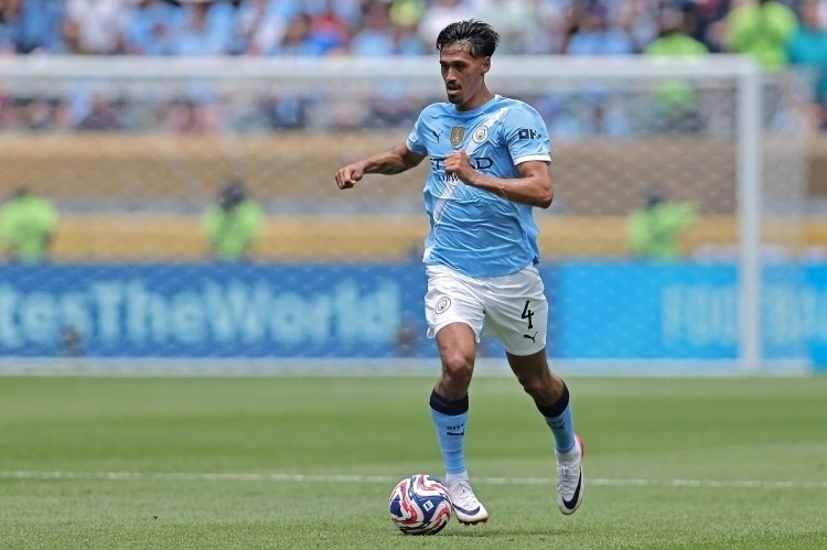 一个得分欲, 次射门在曼, 卢卡等强援